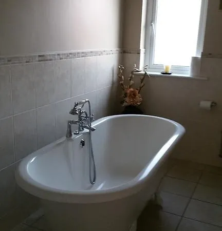 Teach Bhalor Casa de Férias