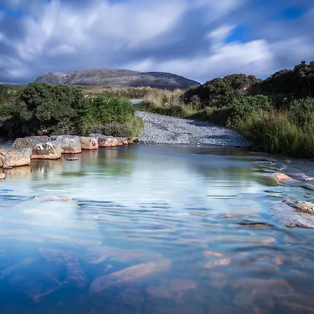 Teach Bhalor Falcarragh